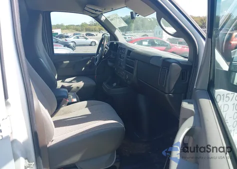 2015 Chevrolet Express 2500 Work Van из США, поврежденный, VIN 1GCWGFCF8F1156914